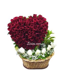 Corazón De Rosas en Floristeria Lirios Cali Sur