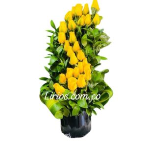 Ramos Rosas Amarillas Elegantes